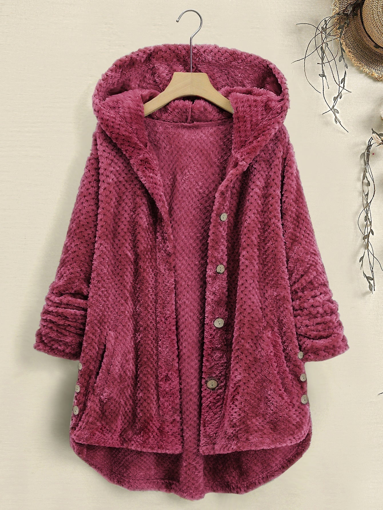 A relaxed sweater from Tiara