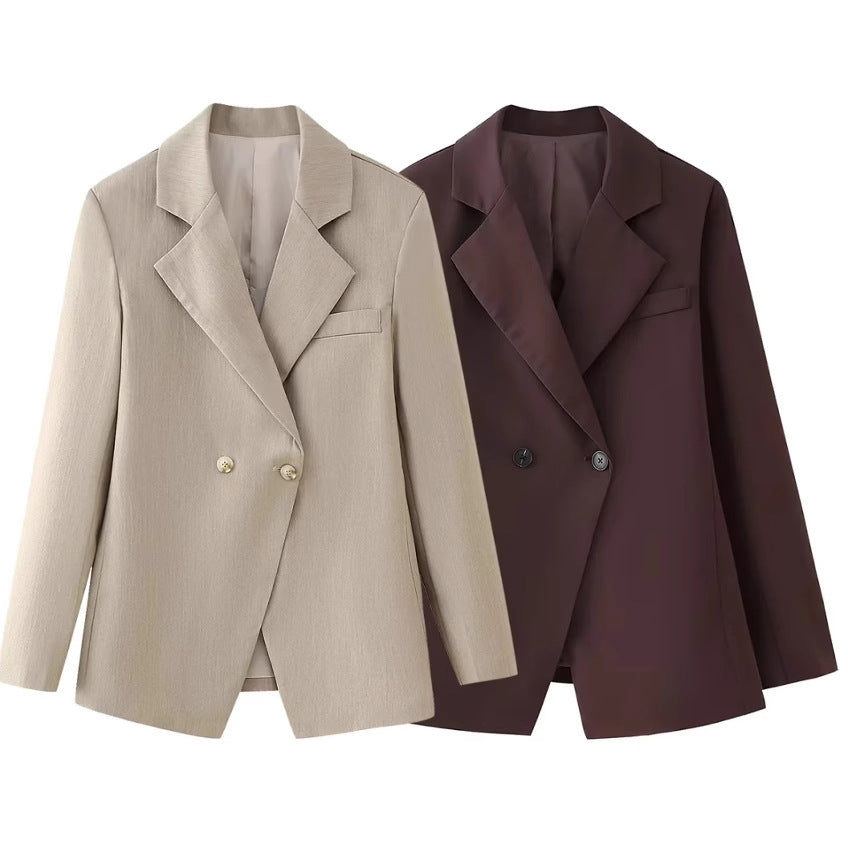 Women's elegant, double-breasted blazer with classic lapels, size