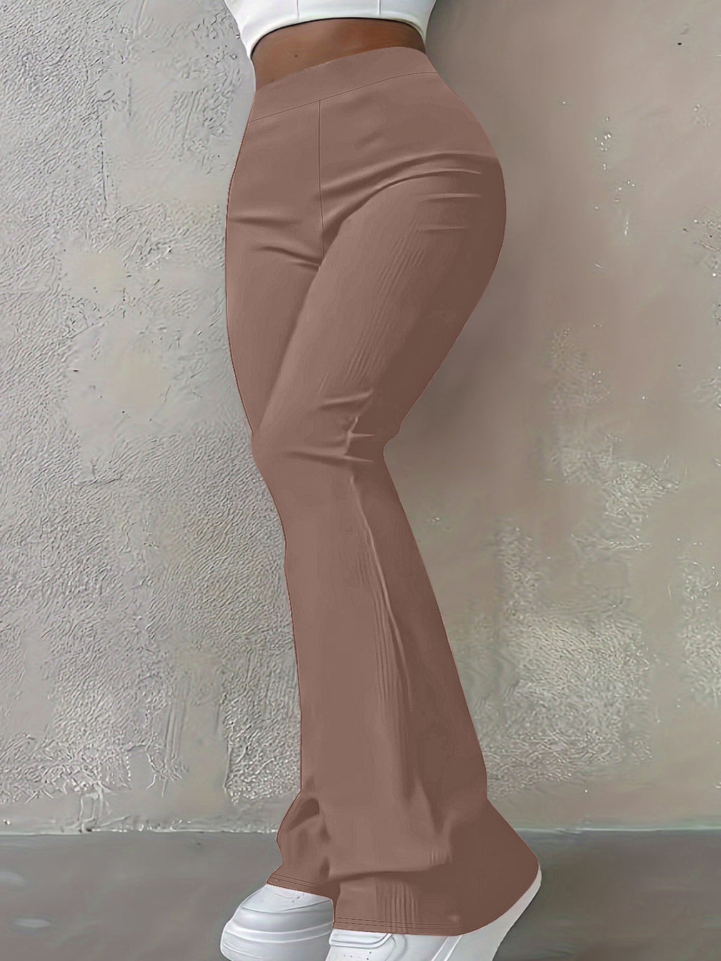 Women's bootcut trousers with high waist and elasticated waistband, size