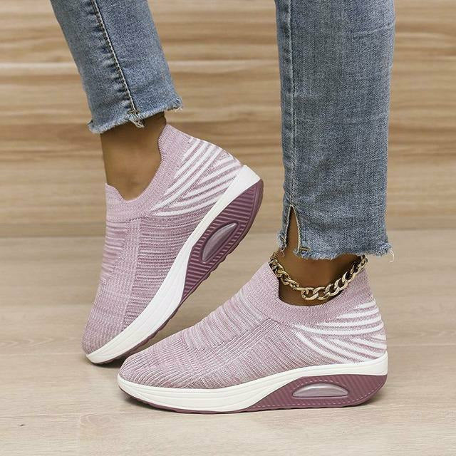 GR | Casual Striped Sneakers