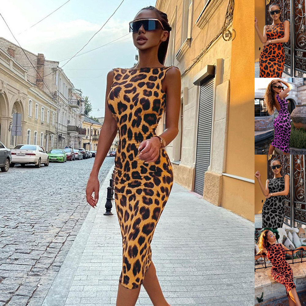 GR Women's figure-hugging dress with fashionable leopard print and off-the-shoulder look