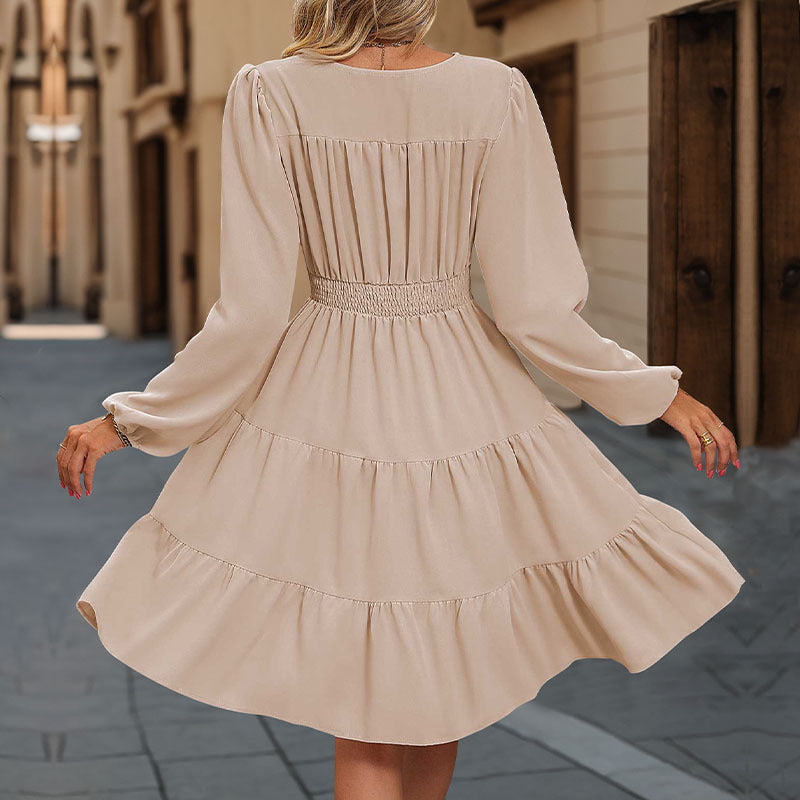 Damen Knielanges Wickelkleid mit Rüschen und Knopfdetails GR