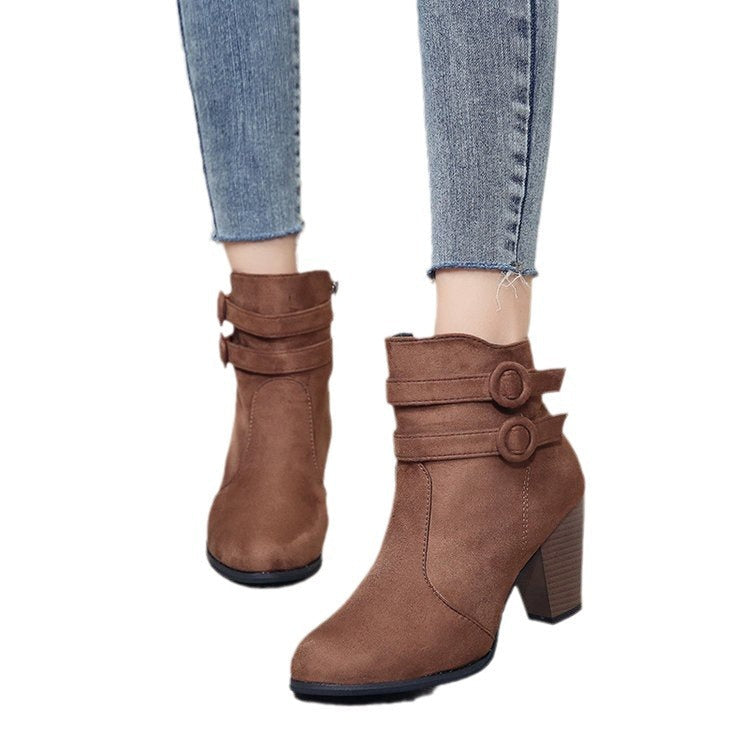 Women's ankle boots with decorative straps and elegant heel, size GR
