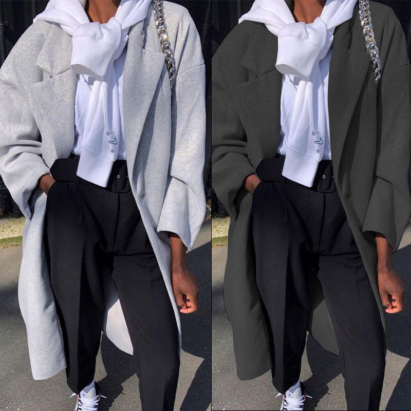Women's oversized coat in an elegant design