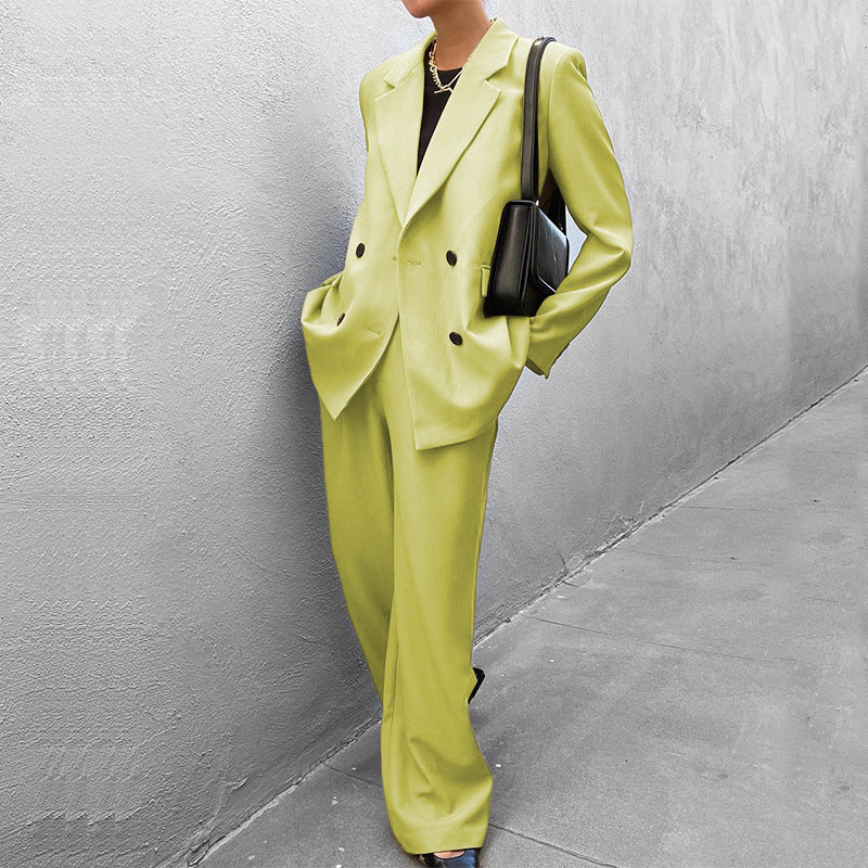 Women's suit jacket and trousers in an elegant oversized style, size GR