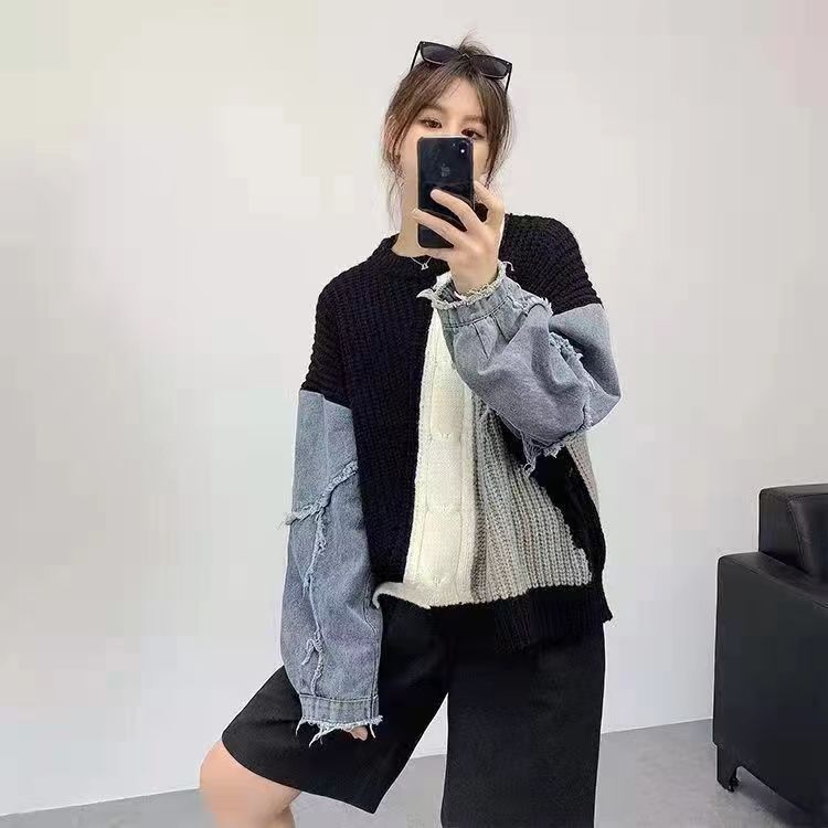GR | Patchwork sweater with denim sleeves