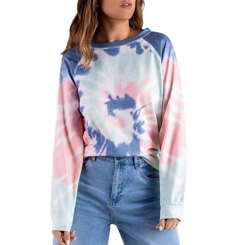 Women's long-sleeved T-shirt with a modern batik pattern and a relaxed fit, size [size missing]