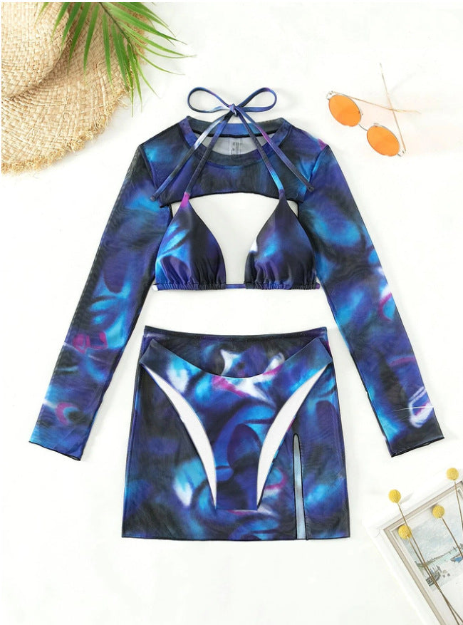 Women's sports bikini set with long sleeves and fashionable cut, size S