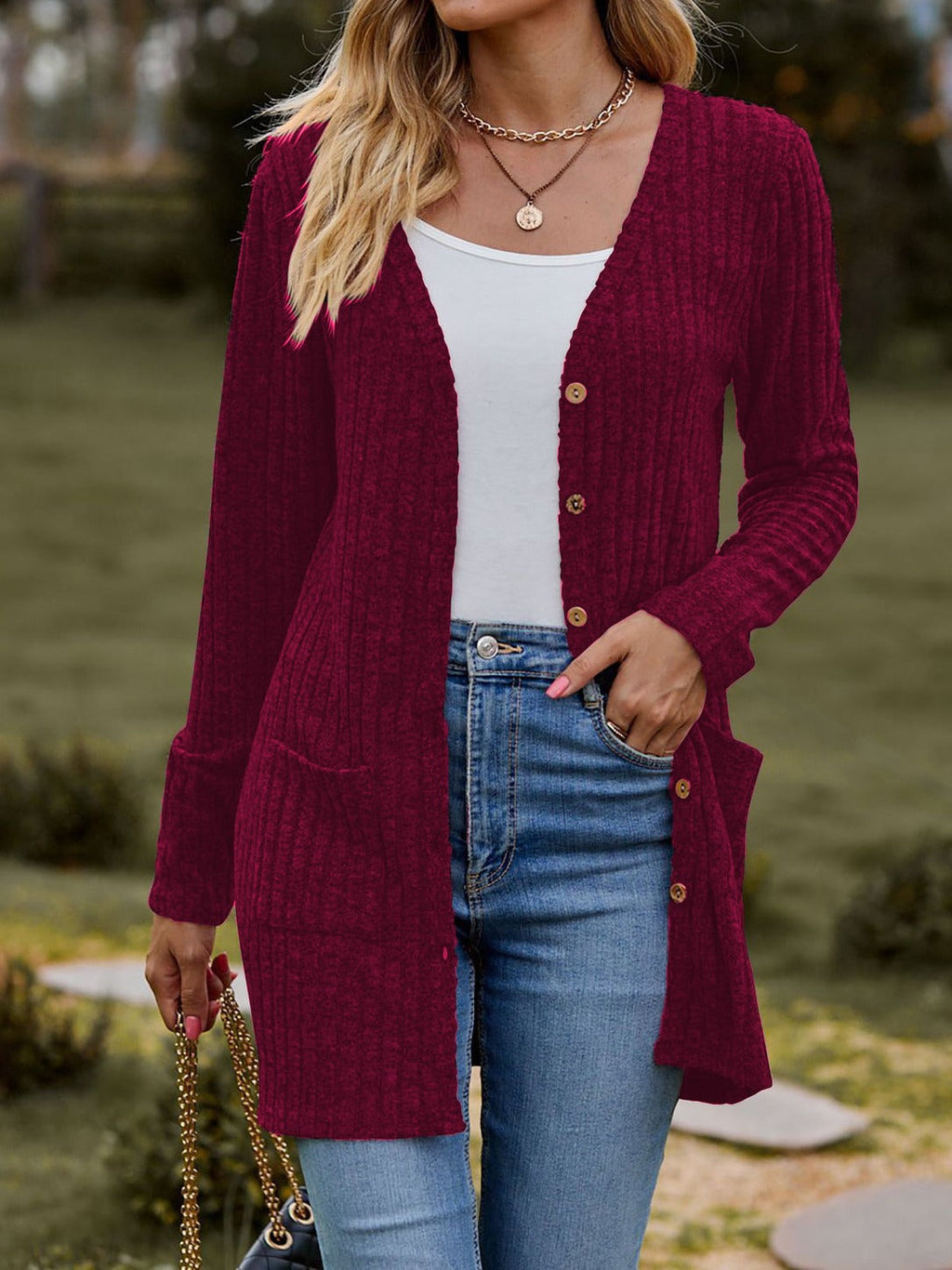 Women's cardigan with elegant rib pattern and practical pockets, size