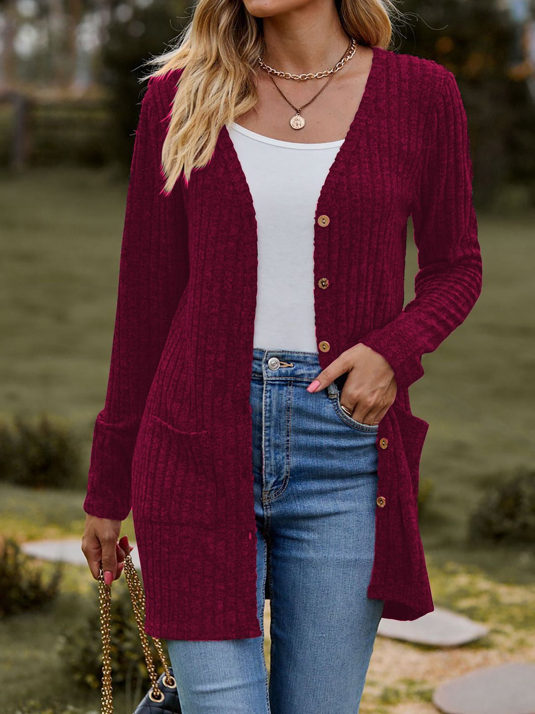 Women's cardigan with elegant rib pattern and practical pockets, size