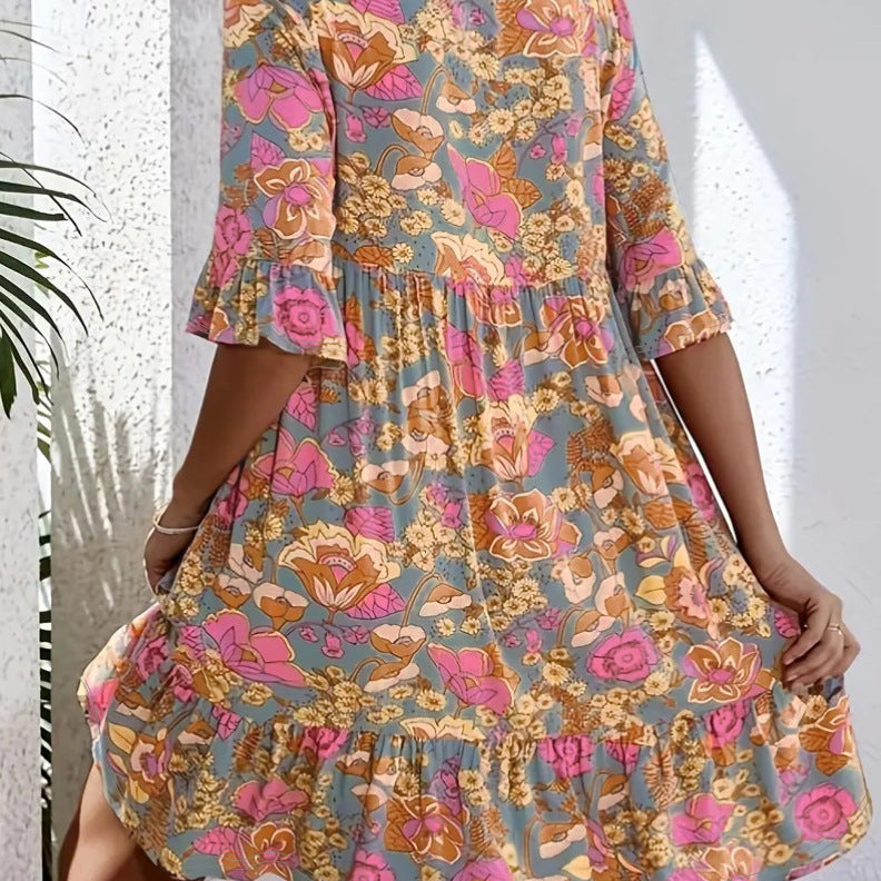 Women's casual dress with V-neck and flowing cut, size