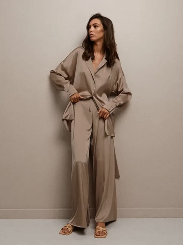 GR | Two-piece French V-neck nightwear Wide-leg trousers