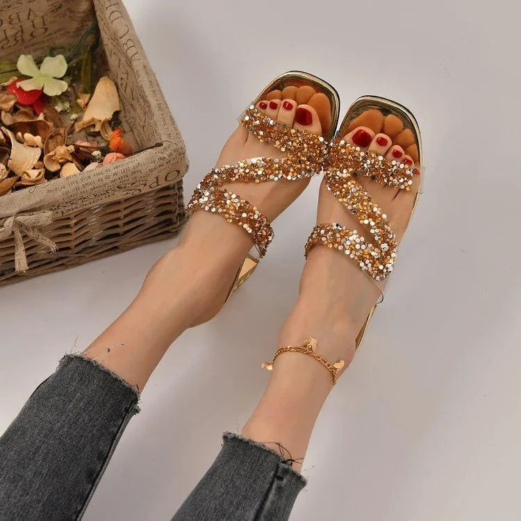 GR | Sandals with heels and sequins 