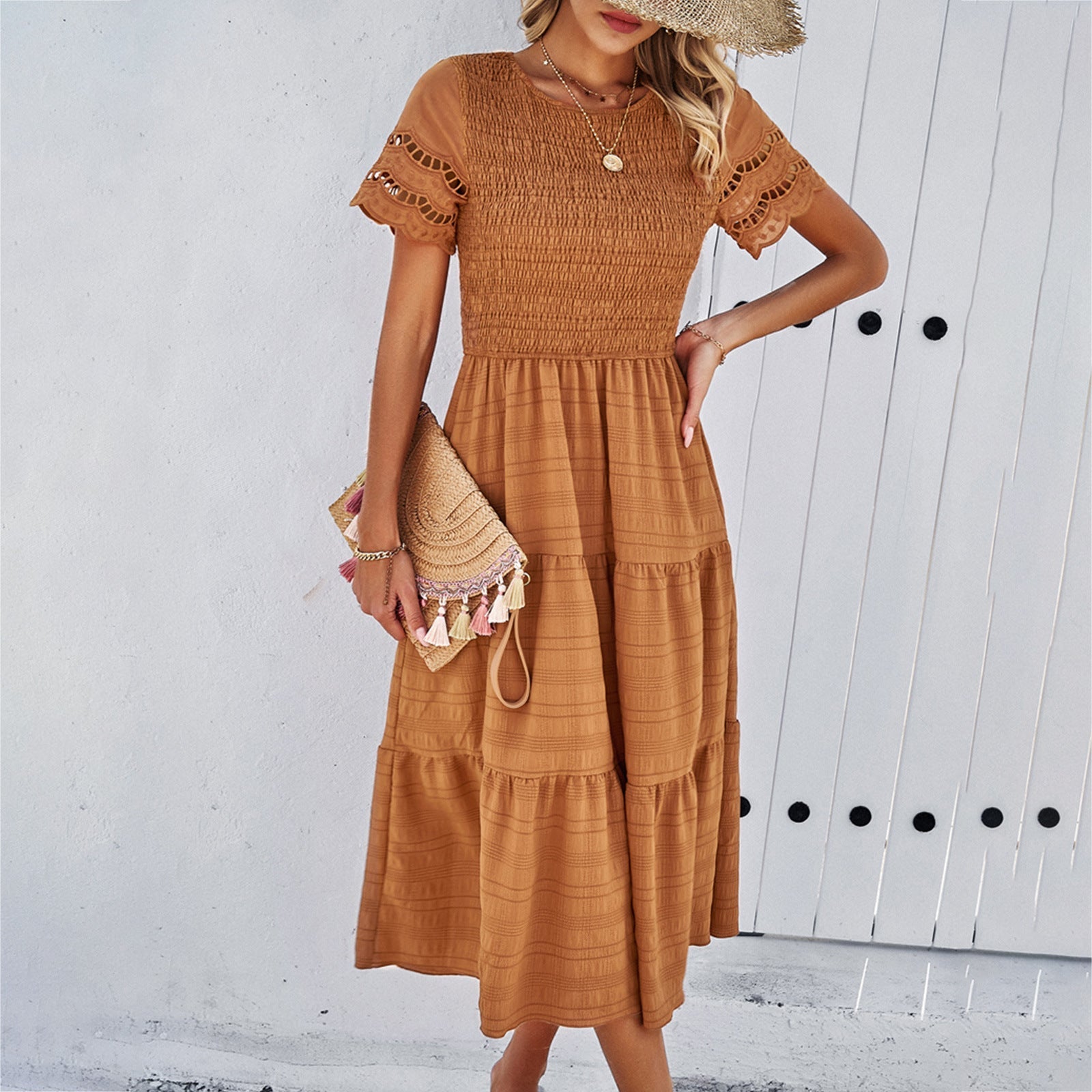 Women's midi dress with puff sleeves and elasticated top, size