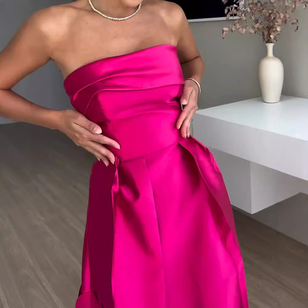 Women's evening dress with an exciting layered design and sophisticated details, size GR