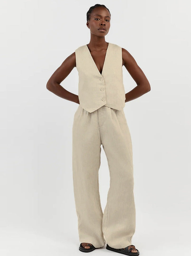 GR | Two-piece sleeveless vest and trousers suit
