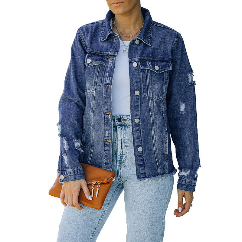 Women's denim jacket with a relaxed fit and functional pockets, size