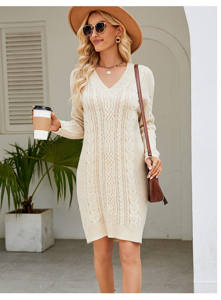 GR | Solid color V-neck twirl knit dress 