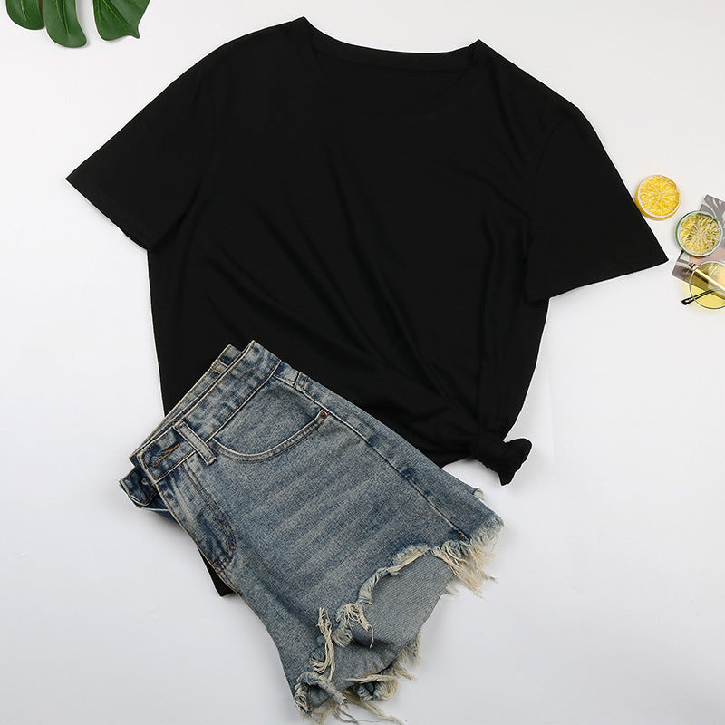 Women's basic T-shirt with a relaxed fit and high-quality cotton, size [size missing]