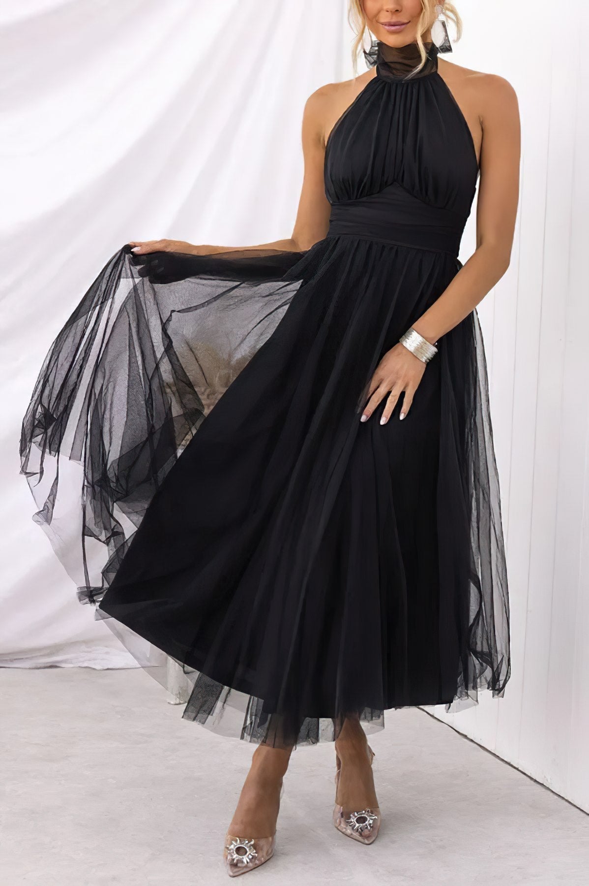 GR | Stylish sleeveless party dress - Perfect for a sophisticated evening look