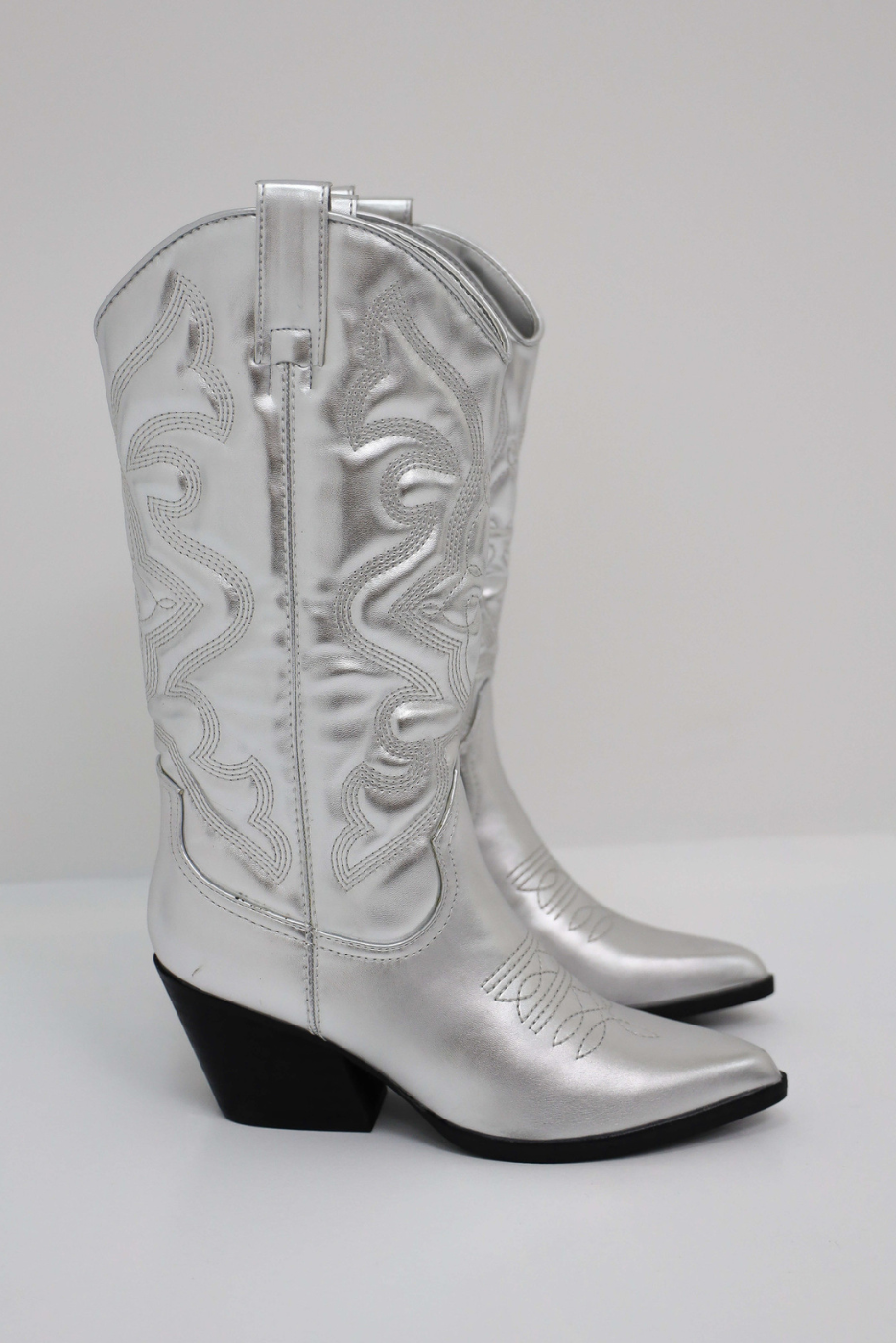 GR | Trendy Western Boots - Stylish High Boots