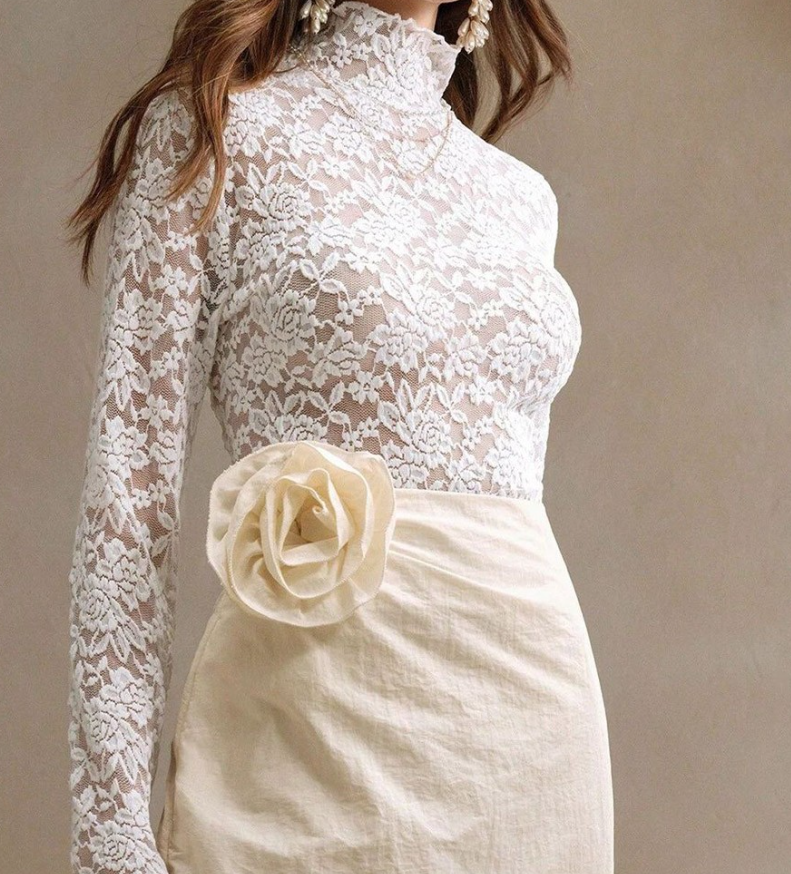 GR | Lace Long Sleeve Stretchy Turtleneck T-Shirt 