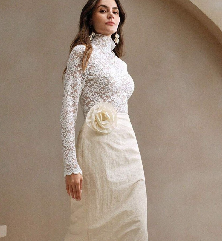 GR | Lace Long Sleeve Stretchy Turtleneck T-Shirt 