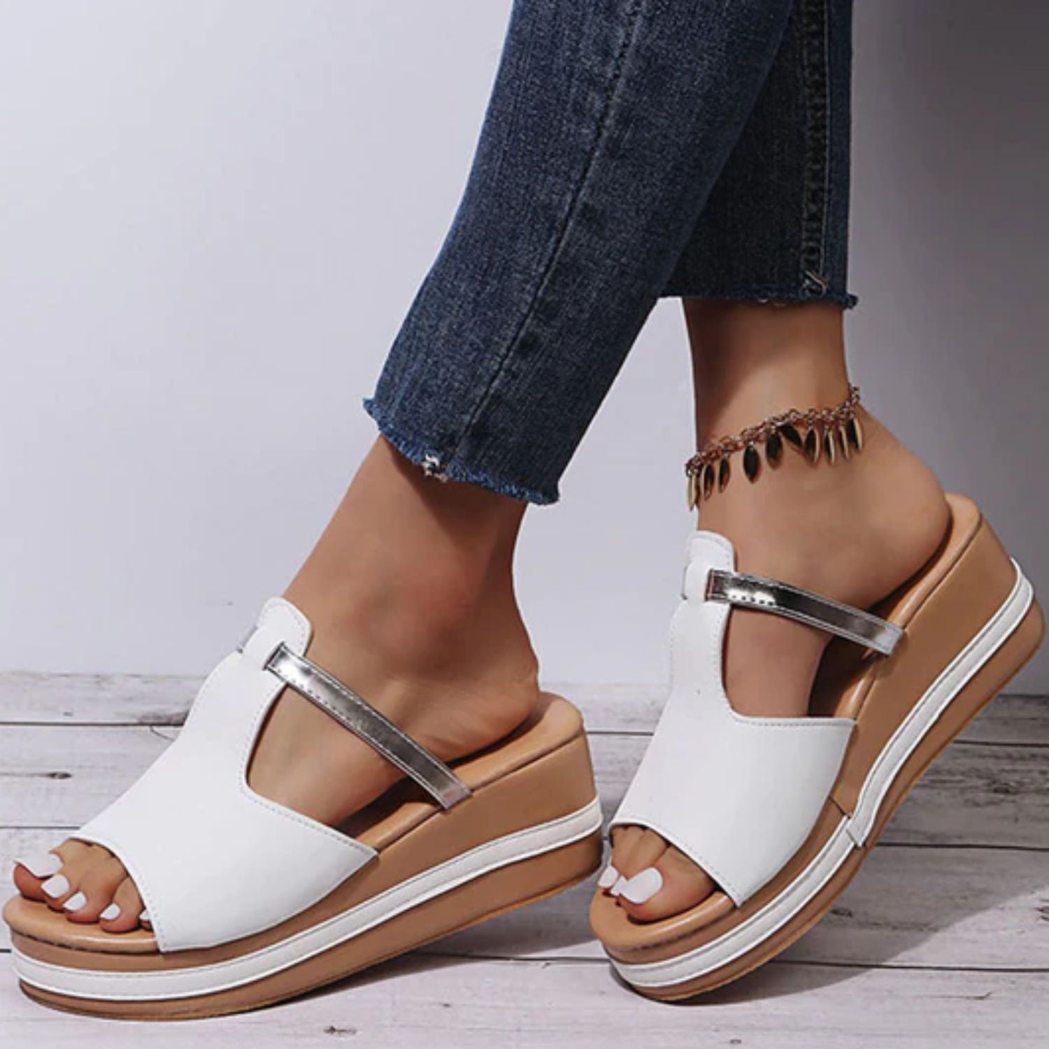 GR - Slip-on sandals with open toe | Stylish wedge sandals, comfortable women's sandals