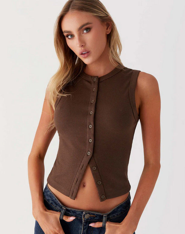GR | Sleeveless top with button placket