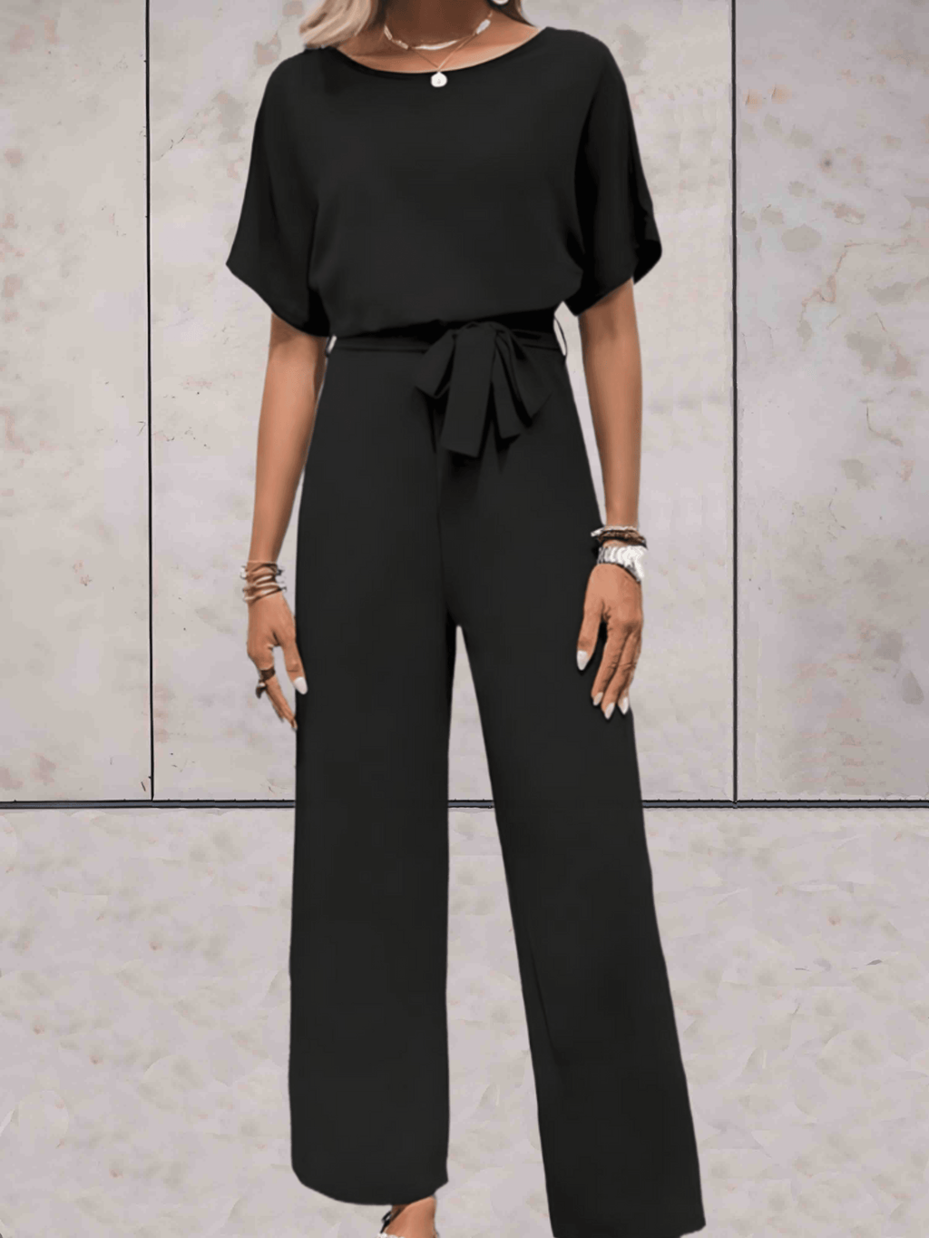 GR - Jumpsuit with belt and short sleeves