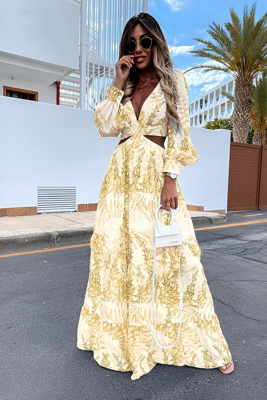 GR | Elegant long-sleeved V-neck dress with pattern