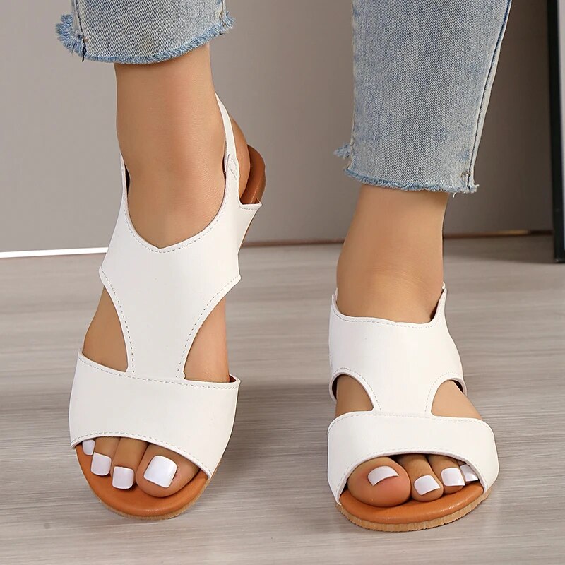 GR | Fashionable sandal for women