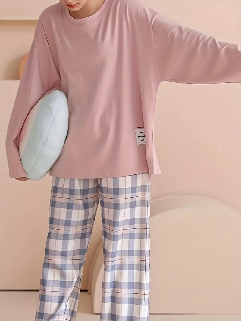 GR | Women's pajama set in fashionable colors