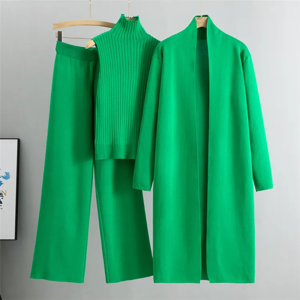 GR | 3-Piece Ensemble for Women