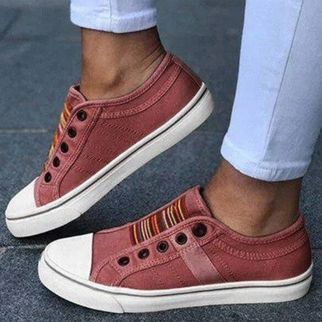 GR | Stylish and comfortable sneakers that guarantee style without effort.