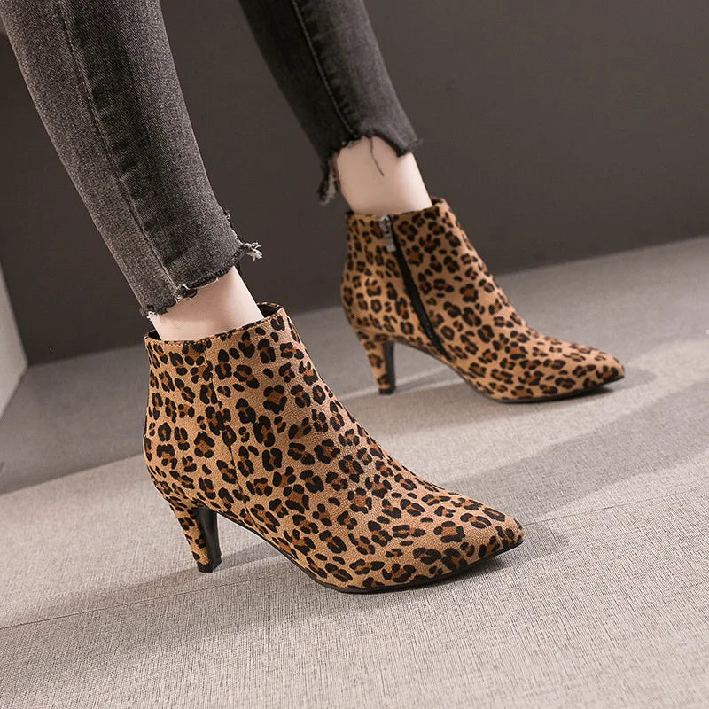 GR | Women's Ankle Boots – Stylish Heeled Ankle Boots
