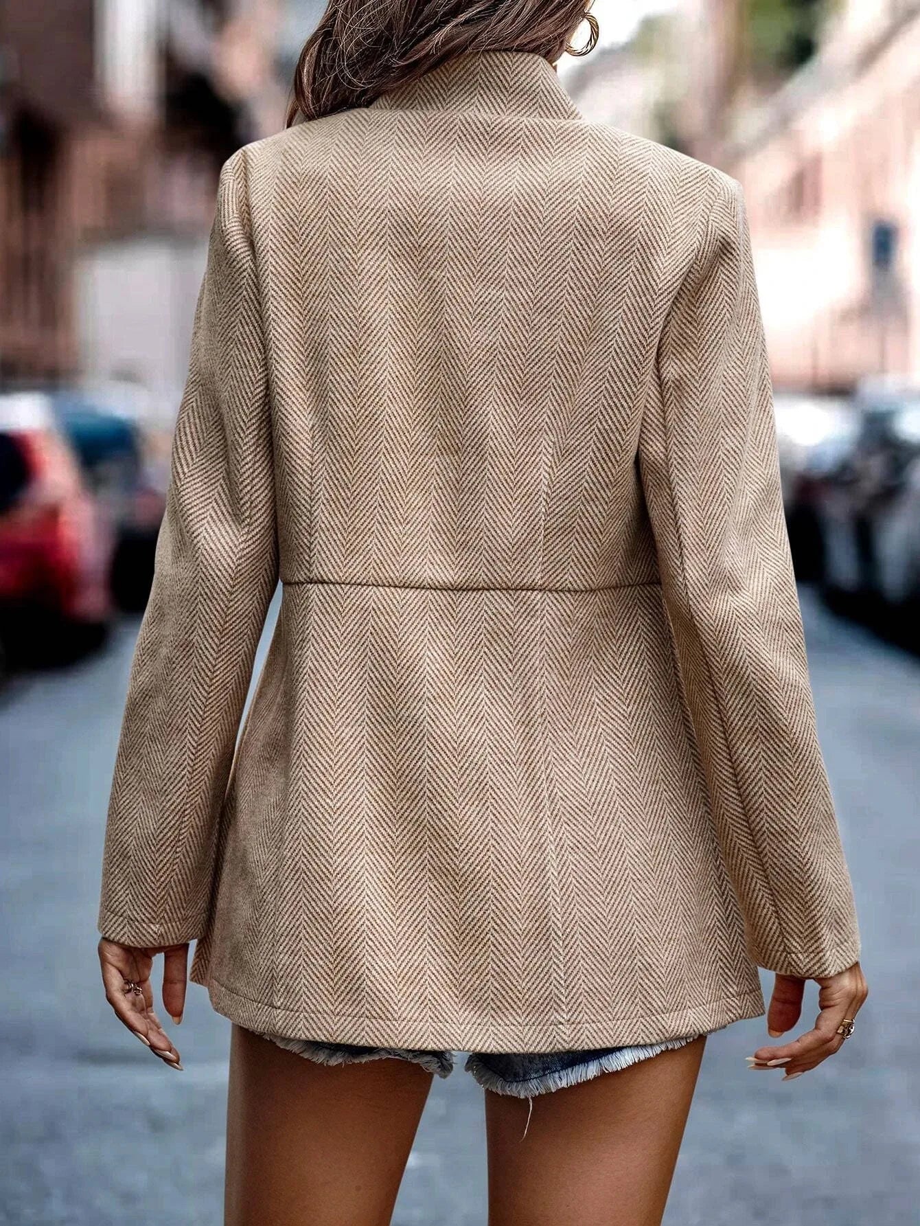 GR - Wool coat with open seams