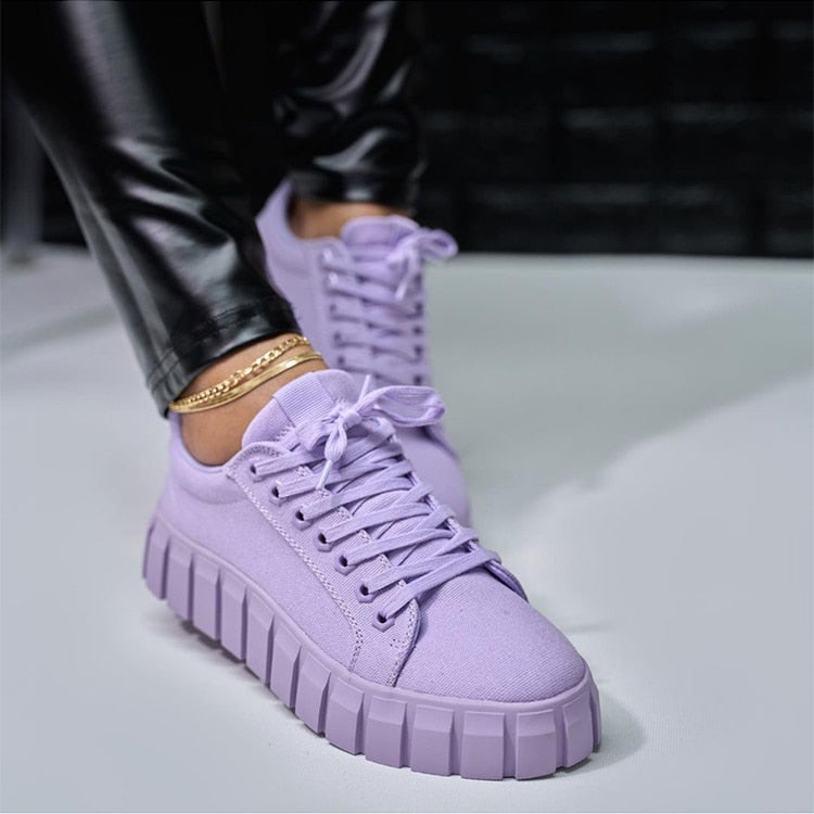 GR | Fashionable orthopedic women's training shoes with platform sole