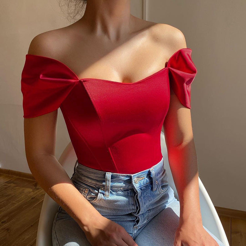 GR | Satin top with puffed sleeves