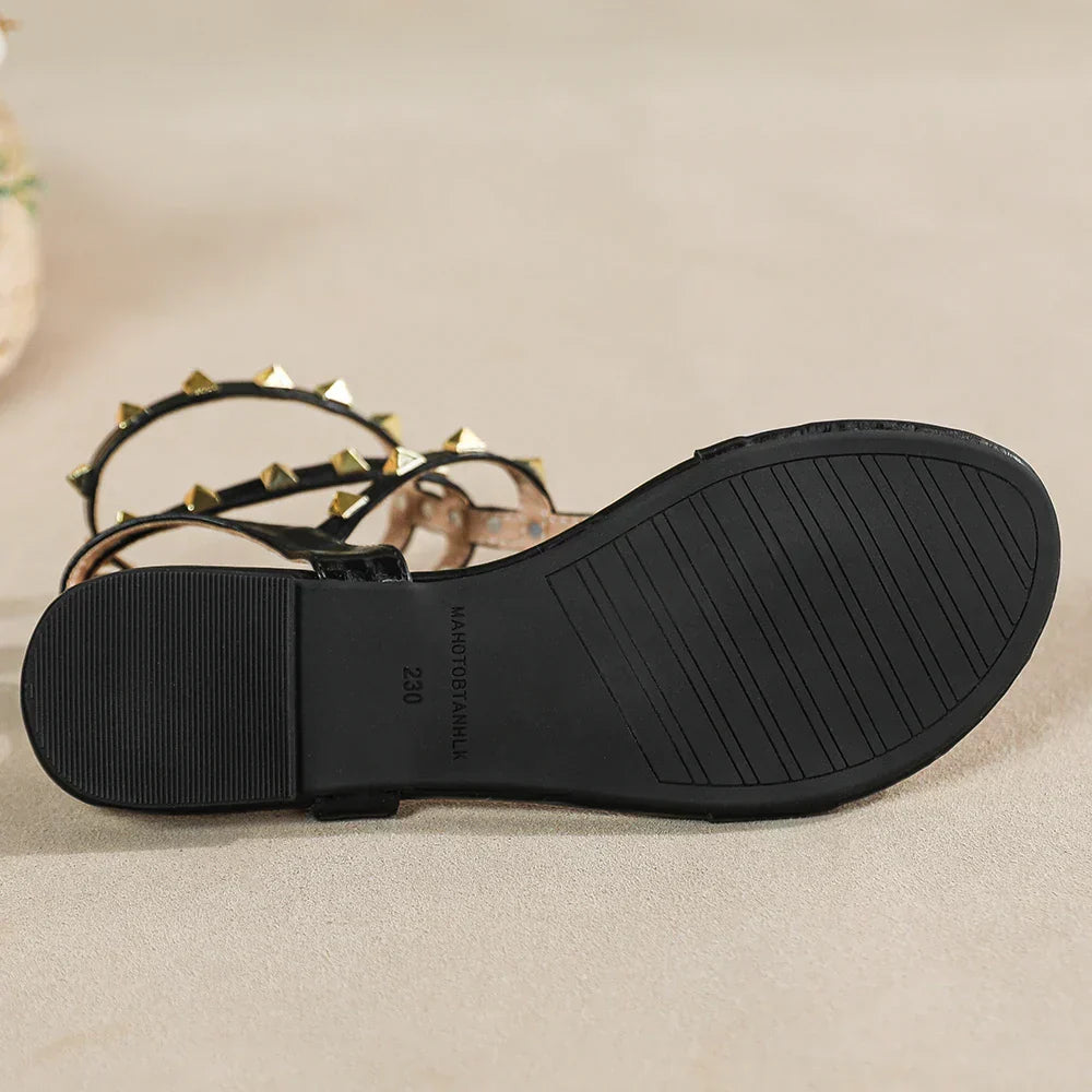 GR | New Summer Outdoor Women's Flat Sandals British Style Women's Casual Roman Flat Stylish Studded Design Work and Party