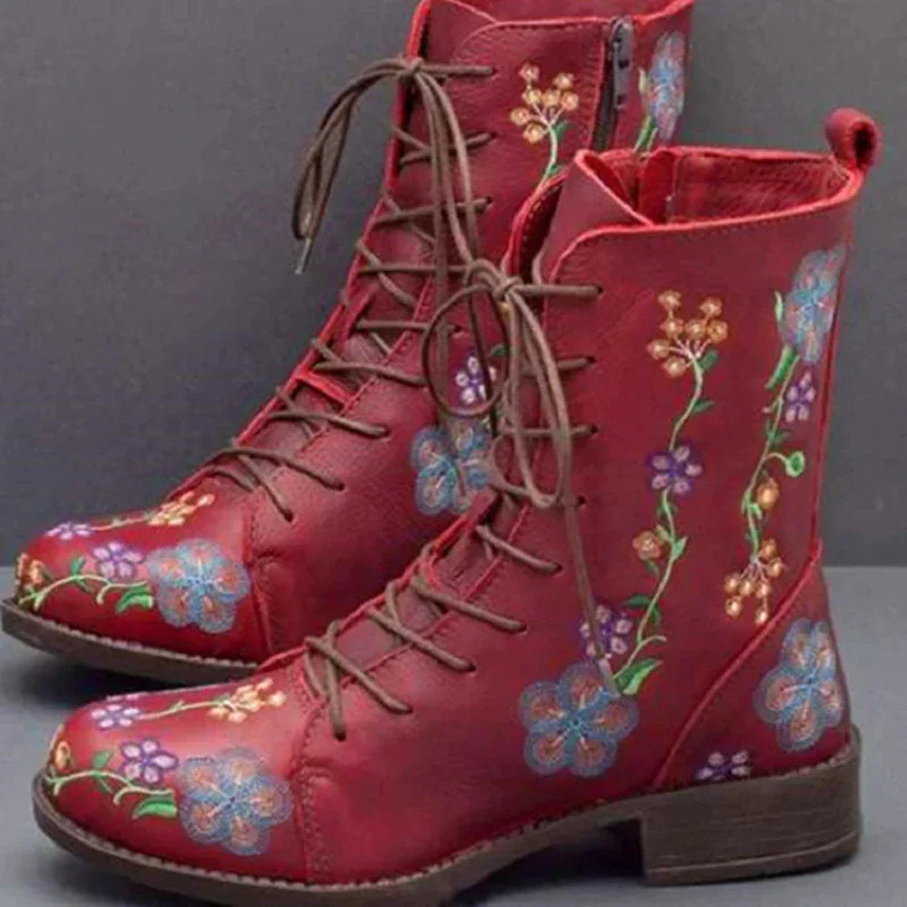 Retro boots with ethnic embroidery