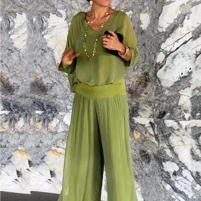 GR | Elegant two-piece set consisting of a chiffon top and wide-leg trousers