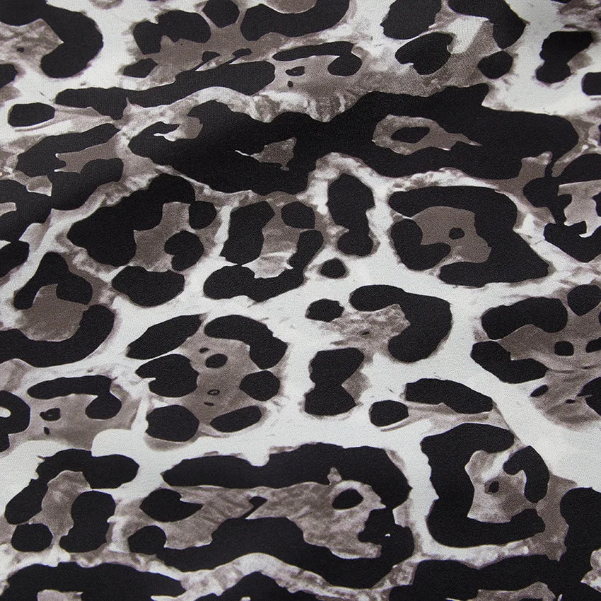 GR | Weite Hose mit Leopardenmuster