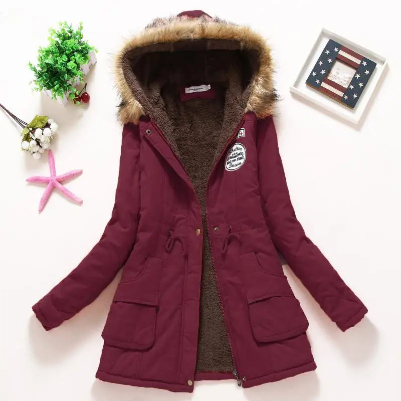 GR | Fashionable winter jacket with faux fur trim