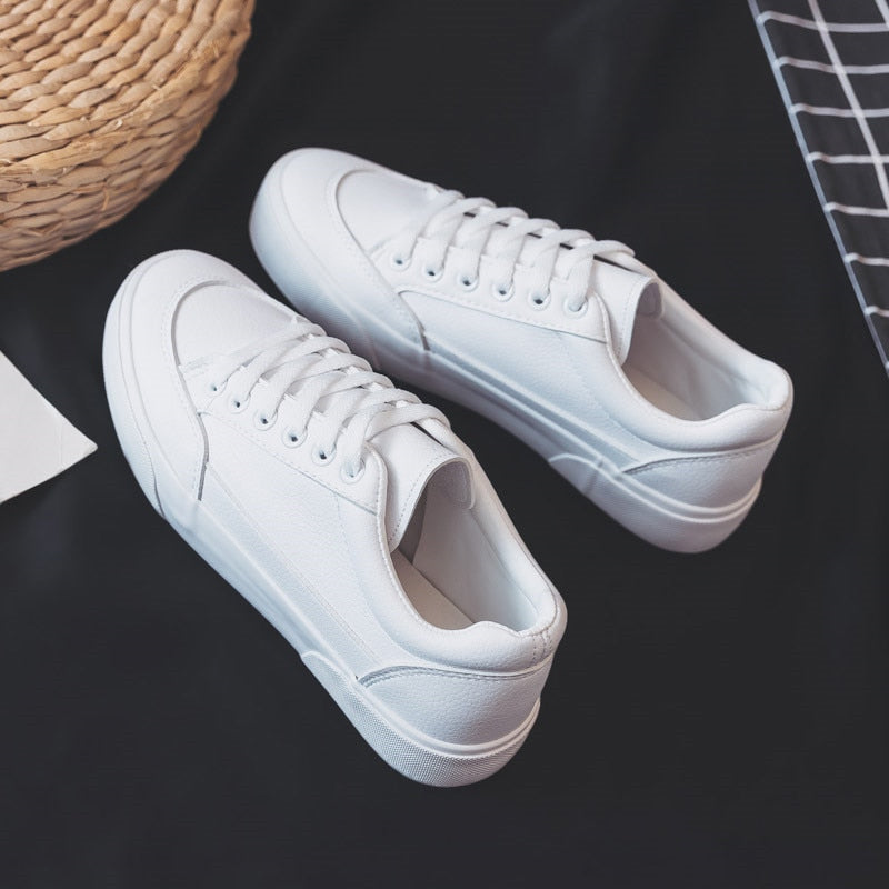 GR | Everyday sneakers for women