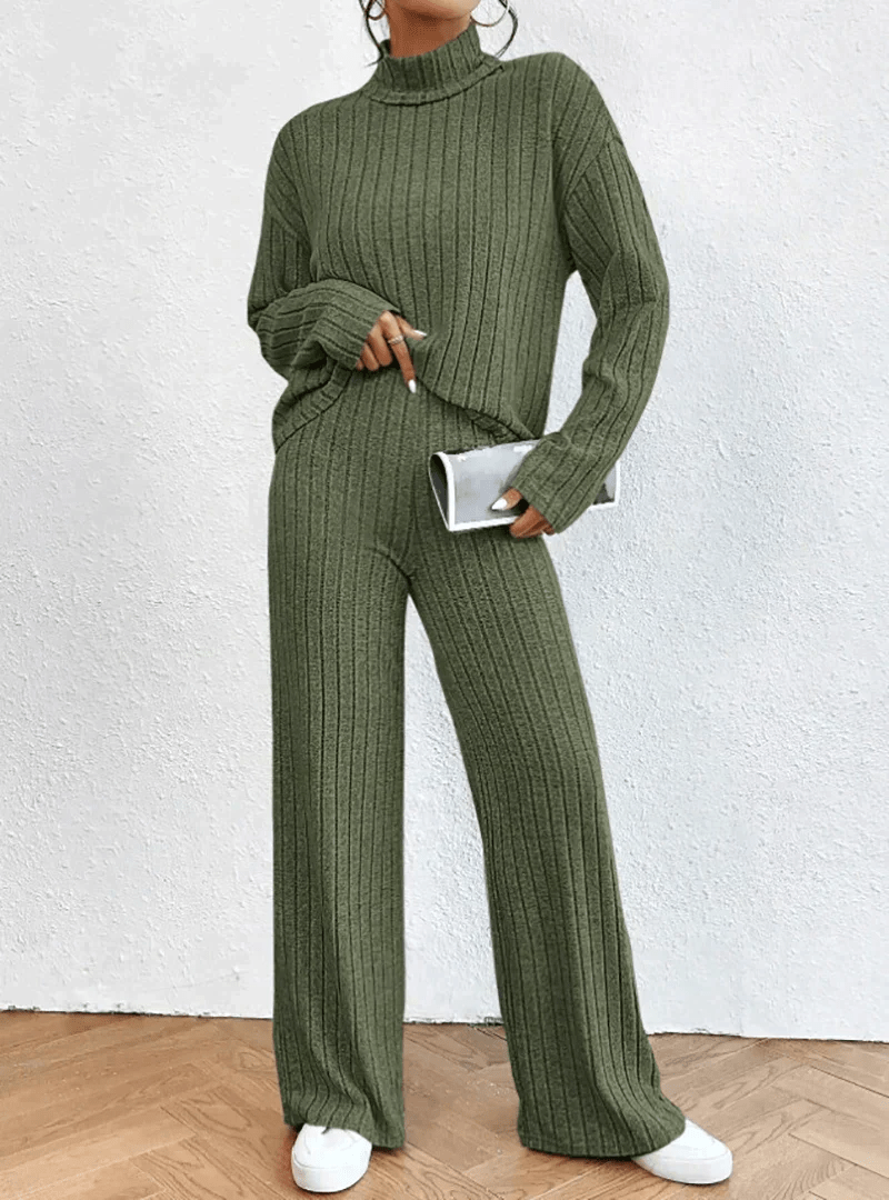GR | Strickhose und Rollkragenpullover