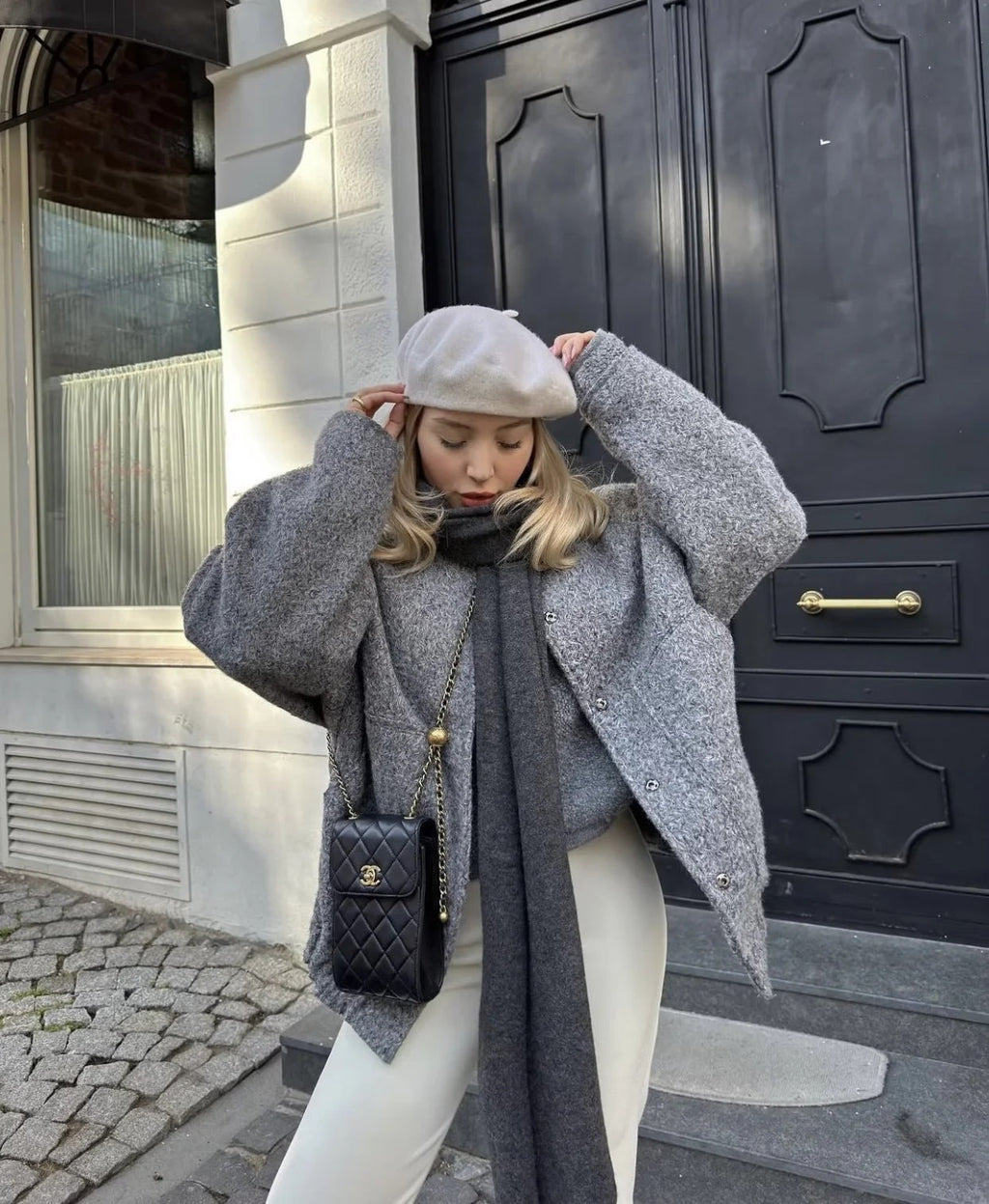 GR - Oversized wool coat with round neck and buttons