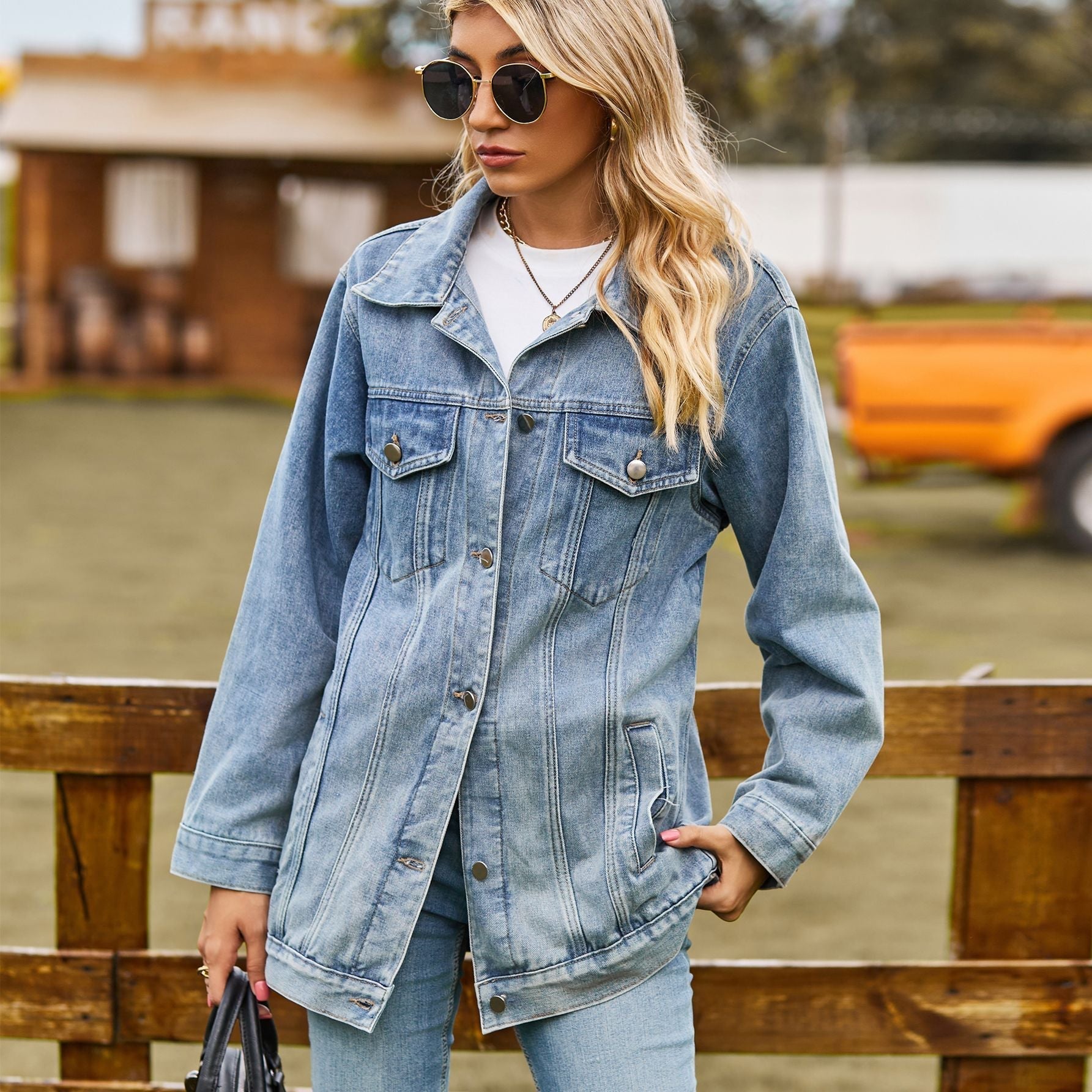 GR The vintage denim jacket under your coat