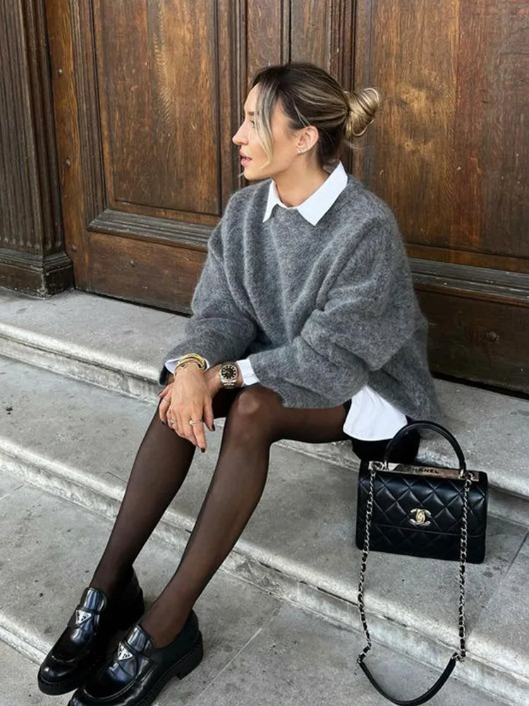 GR | Warm women's sweatshirt