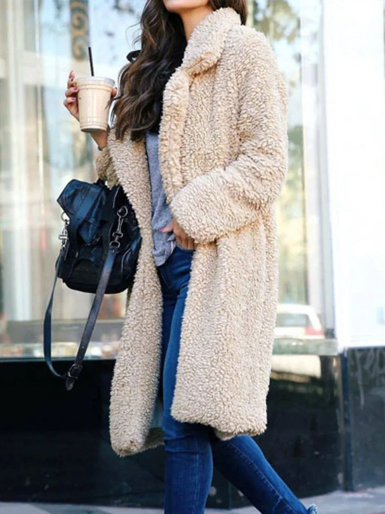 GR Classica: soft long coat for stylish appearances
